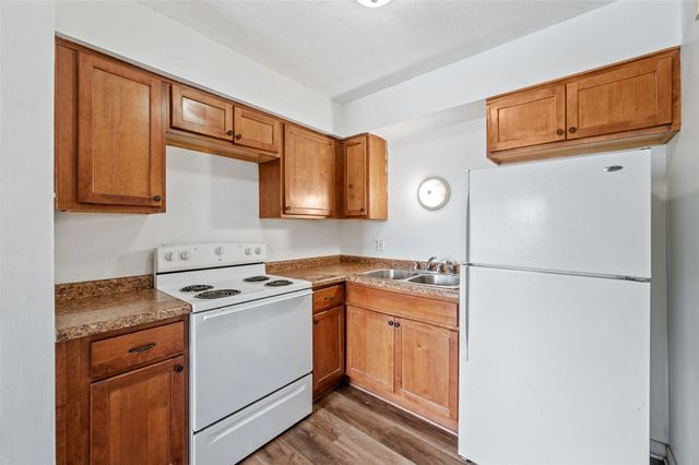 217 NW College Avenue, Ankeny, IA 50023