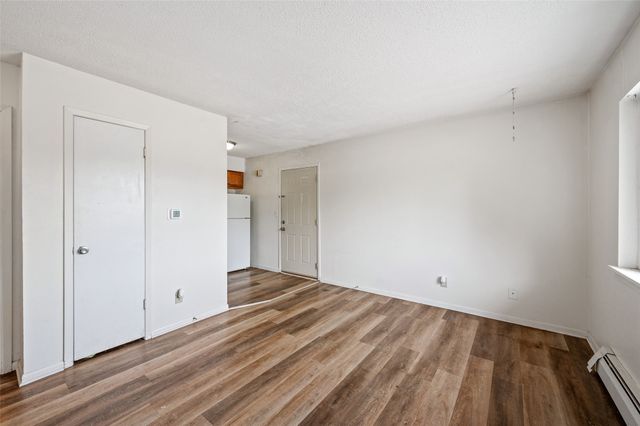 217 NW College Avenue, Ankeny, IA 50023