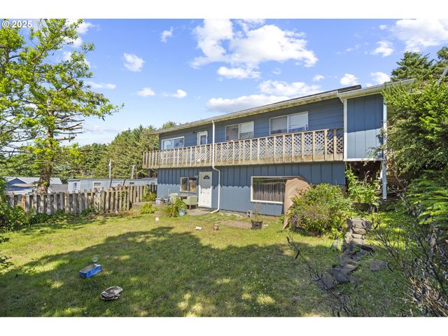675 Se KEEL Ave, Lincoln City, OR 97367