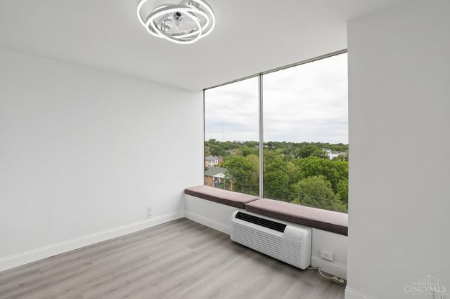 810 Matson Place, Cincinnati, OH 45204