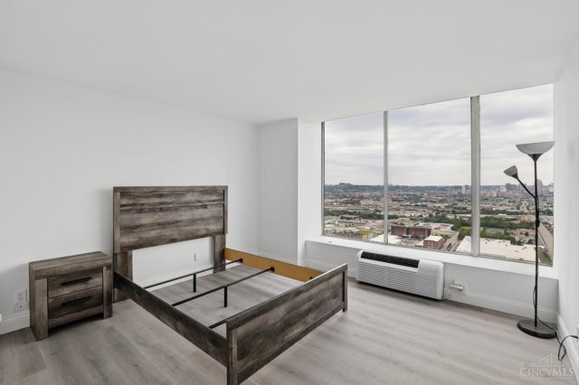 810 Matson Place, Cincinnati, OH 45204
