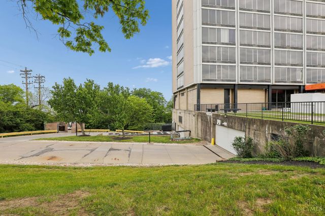 810 Matson Place, Cincinnati, OH 45204