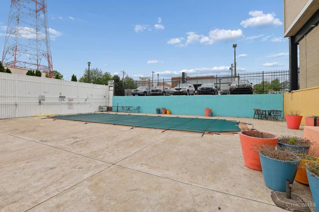 810 Matson Place, Cincinnati, OH 45204