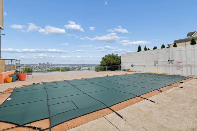 810 Matson Place, Cincinnati, OH 45204