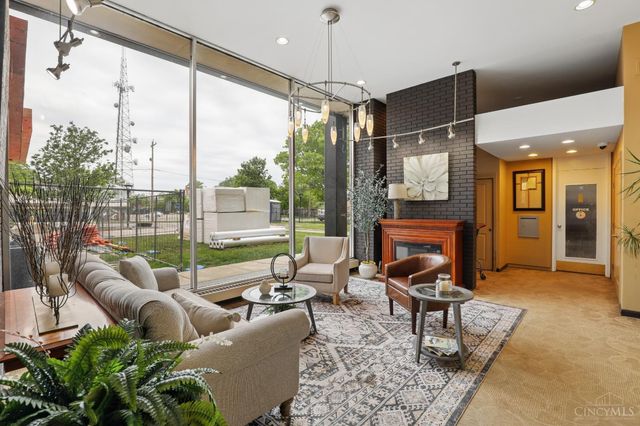 810 Matson Place, Cincinnati, OH 45204