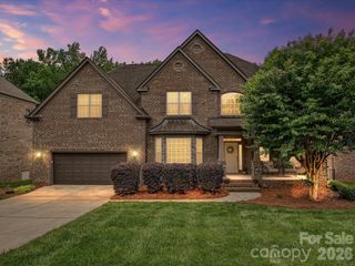 9643 Hampton Oaks Lane, Charlotte, NC 28270