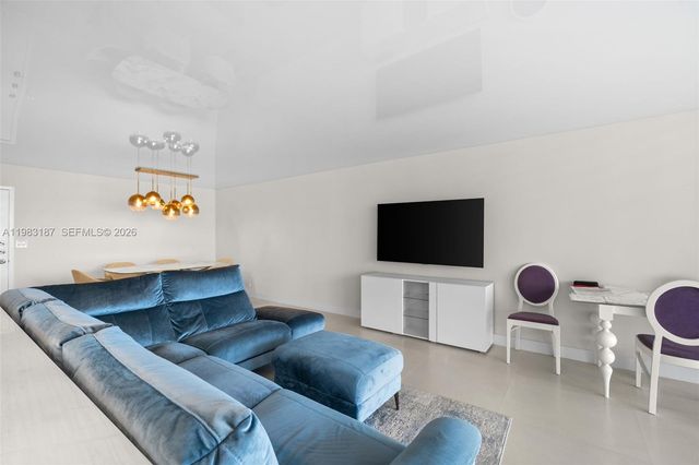 230 S 174th Street 2202, Sunny Isles Beach, FL 33160
