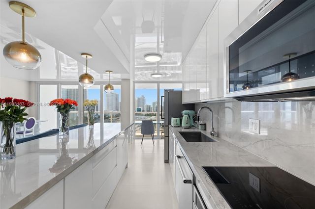 230 S 174th Street 2202, Sunny Isles Beach, FL 33160