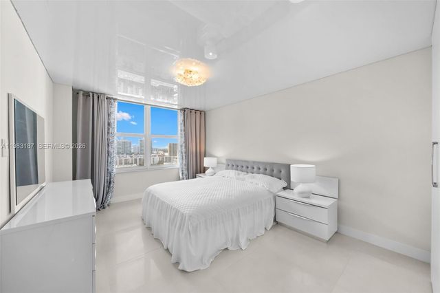 230 S 174th Street 2202, Sunny Isles Beach, FL 33160