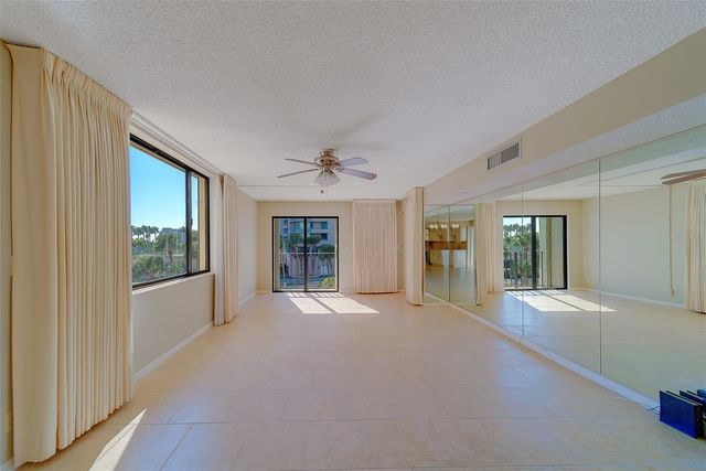 1480 GULF BOULEVARD 201, Clearwater Beach, FL 33767