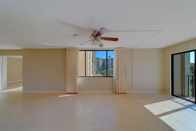1480 GULF BOULEVARD 201, Clearwater Beach, FL 33767