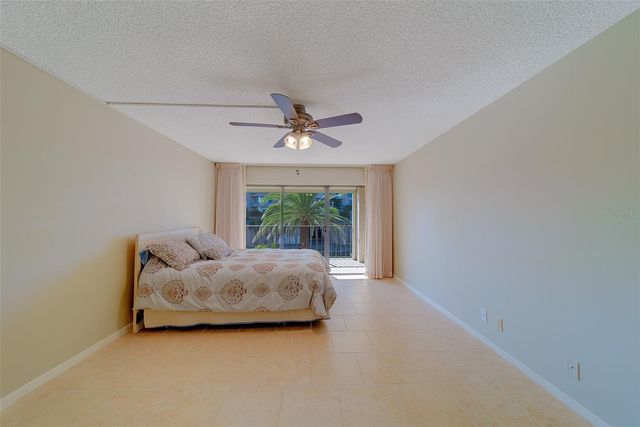 1480 GULF BOULEVARD 201, Clearwater Beach, FL 33767