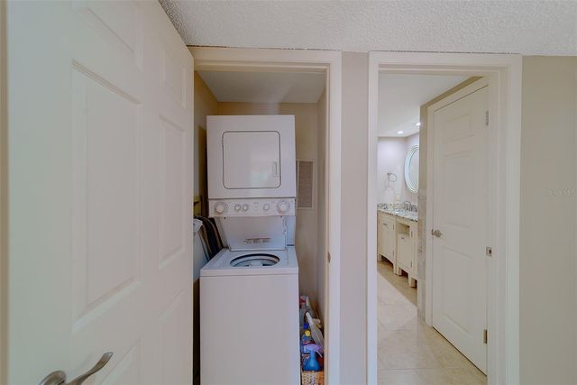 1480 GULF BOULEVARD 201, Clearwater Beach, FL 33767