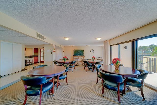 1480 GULF BOULEVARD 201, Clearwater Beach, FL 33767