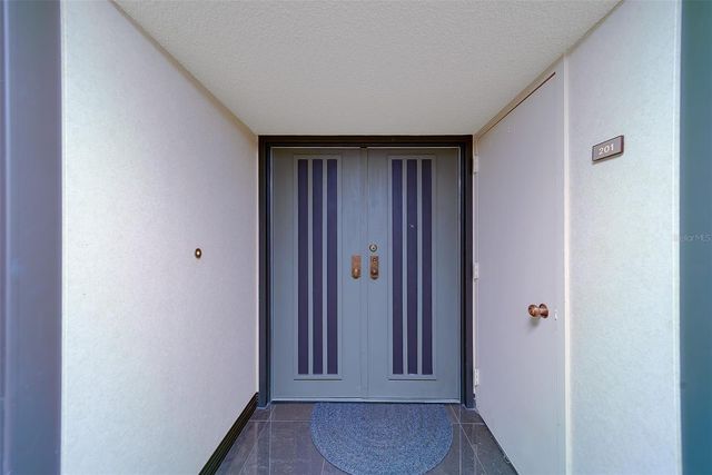 1480 GULF BOULEVARD 201, Clearwater Beach, FL 33767