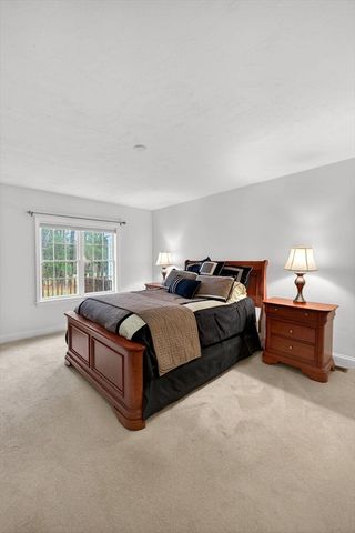 5 Blue Meadow Ct 5, Bourne, MA 02532