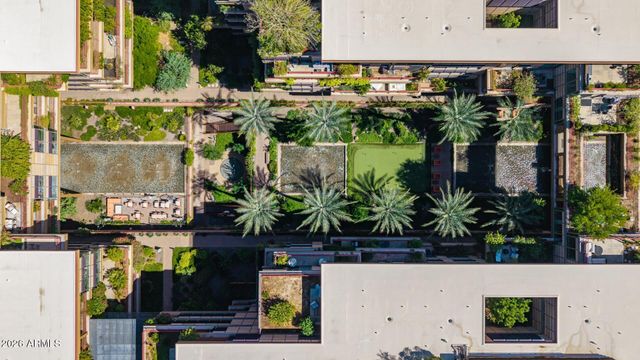 7161 E RANCHO VISTA Drive 2004, Scottsdale, AZ 85251