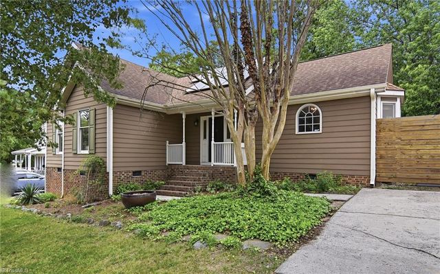 4890 Chimney Springs Drive, Greensboro, NC 27407