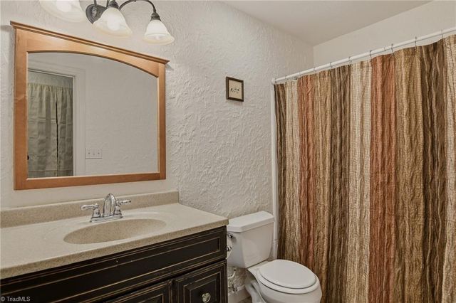 4890 Chimney Springs Drive, Greensboro, NC 27407