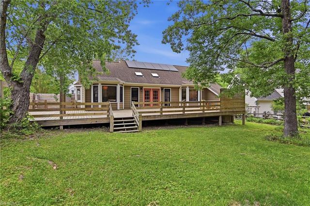 4890 Chimney Springs Drive, Greensboro, NC 27407
