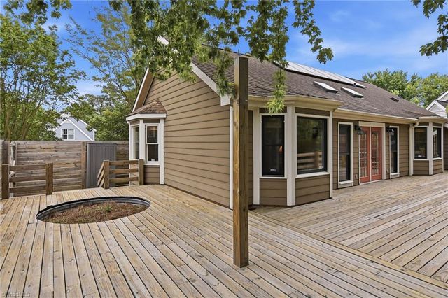 4890 Chimney Springs Drive, Greensboro, NC 27407
