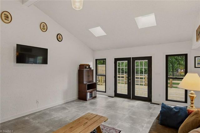 4890 Chimney Springs Drive, Greensboro, NC 27407