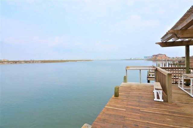 15201 Leeward Dr B8, Corpus Christi, TX 78418
