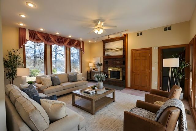 112 Shamrock Lane, Hot Springs, AR 71913