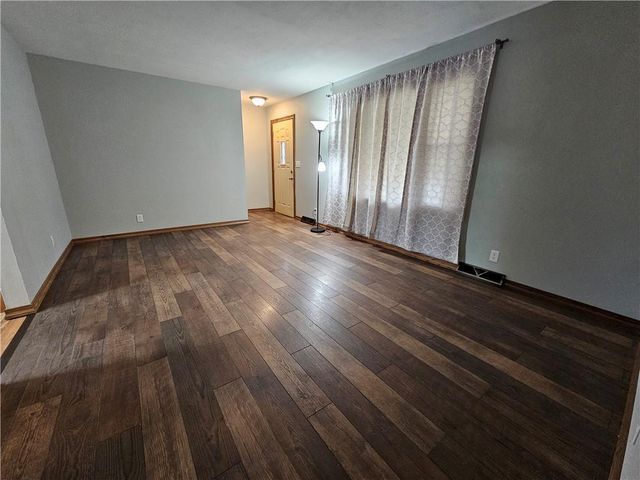 3904 Lark Ave Avenue, Eau Claire, WI 54703