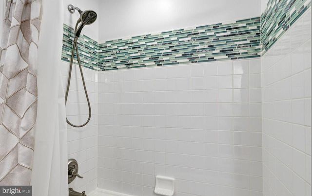 6705 SPRUCE MILL DR, Yardley, PA 19067