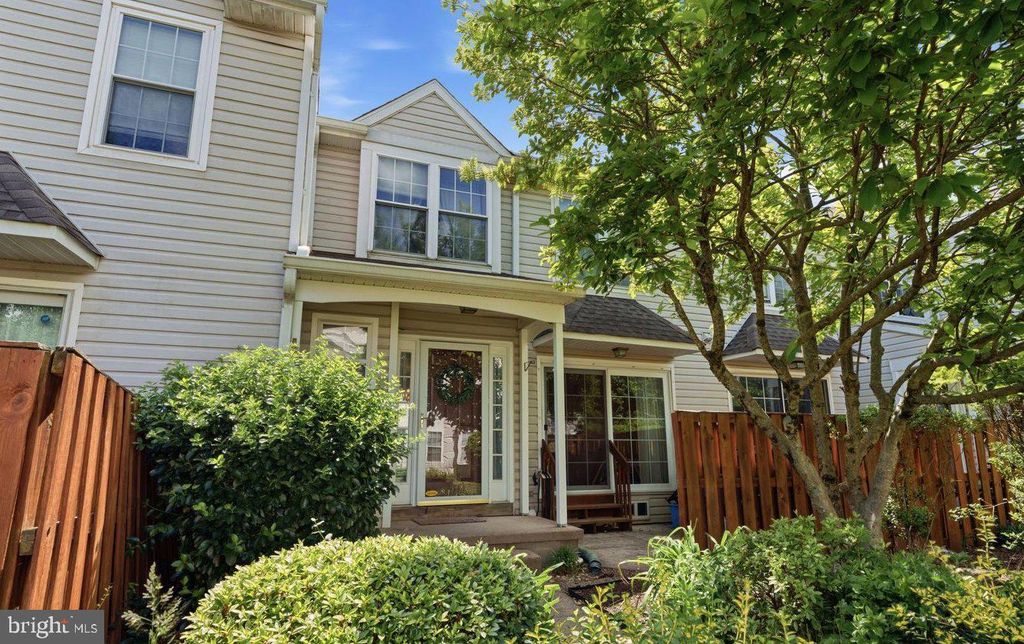 6705 SPRUCE MILL DR, Yardley, PA 19067