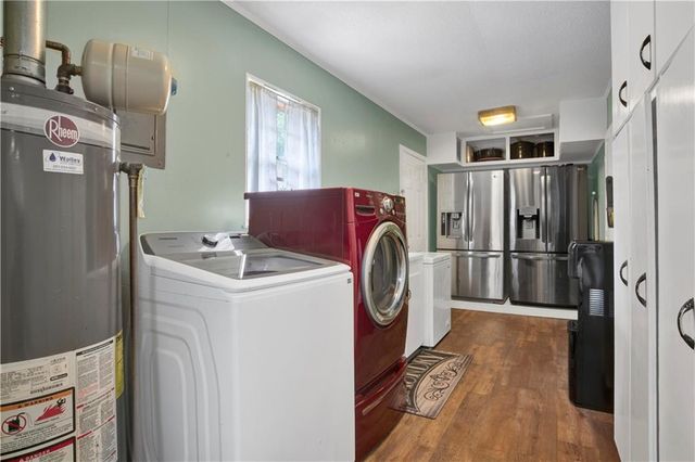 11930 Old Pascagoula Road, Grand Bay, AL 36541