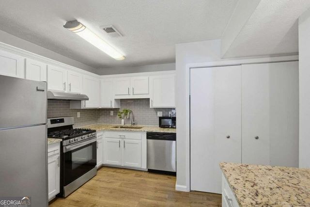 2718 Suwanee Way SE, Marietta, GA 30067