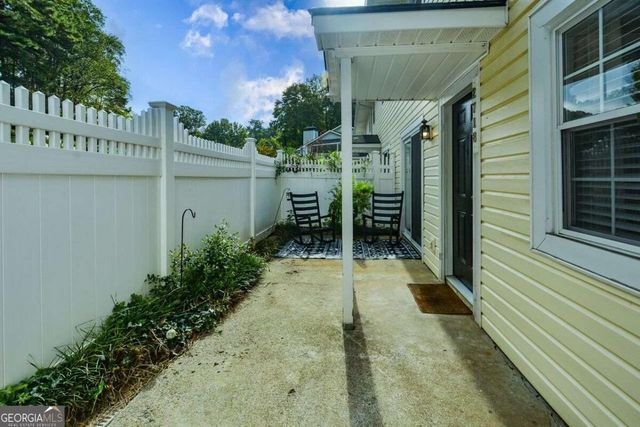 2718 Suwanee Way SE, Marietta, GA 30067