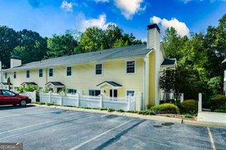 2718 Suwanee Way SE, Marietta, GA 30067