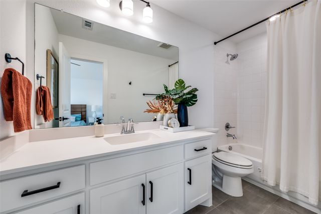 8433 Colburn, The Colony, TX 75056