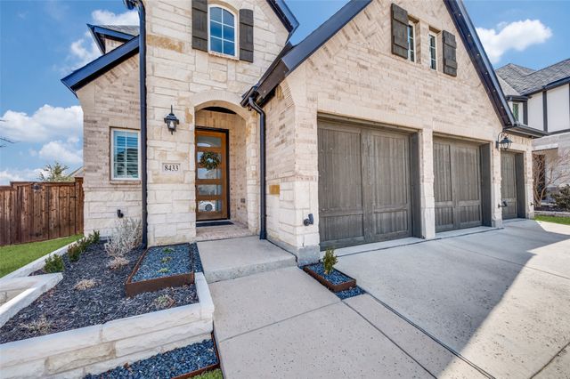 8433 Colburn, The Colony, TX 75056