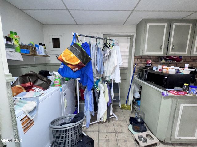 2839 Broadway, Rotterdam, NY 12306