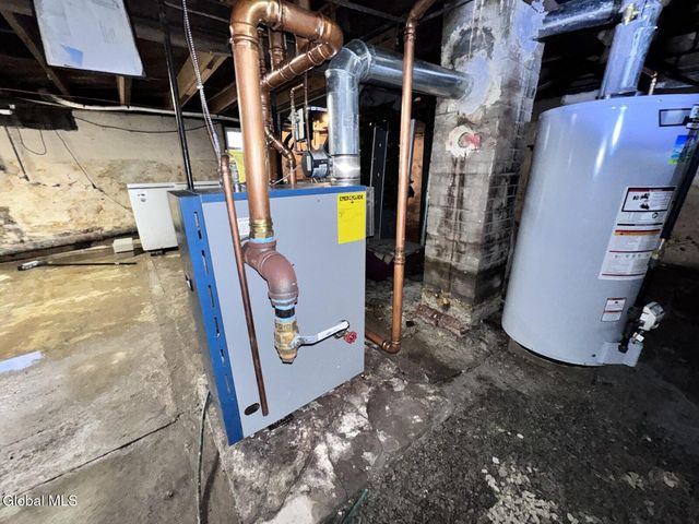 2839 Broadway, Rotterdam, NY 12306