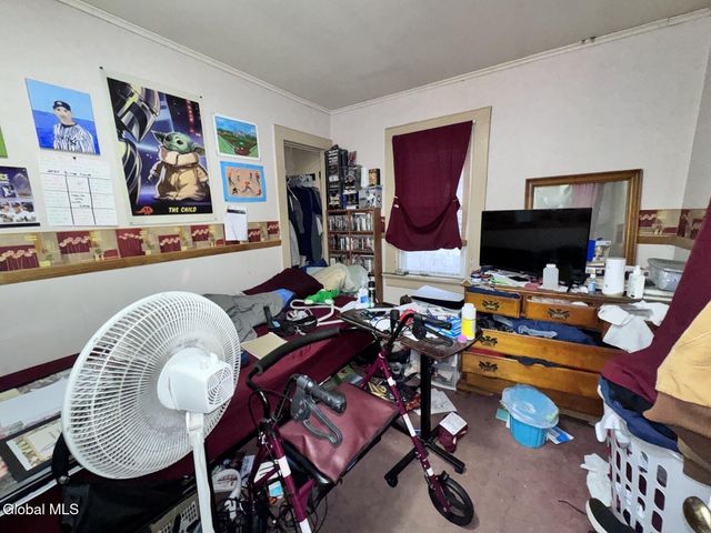 2839 Broadway, Rotterdam, NY 12306