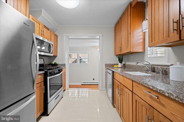 2021 LANSDOWNE WAY, Silver Spring, MD 20910