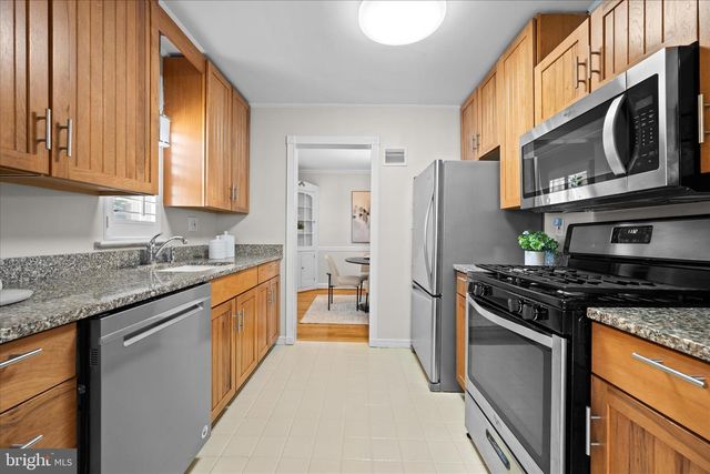 2021 LANSDOWNE WAY, Silver Spring, MD 20910