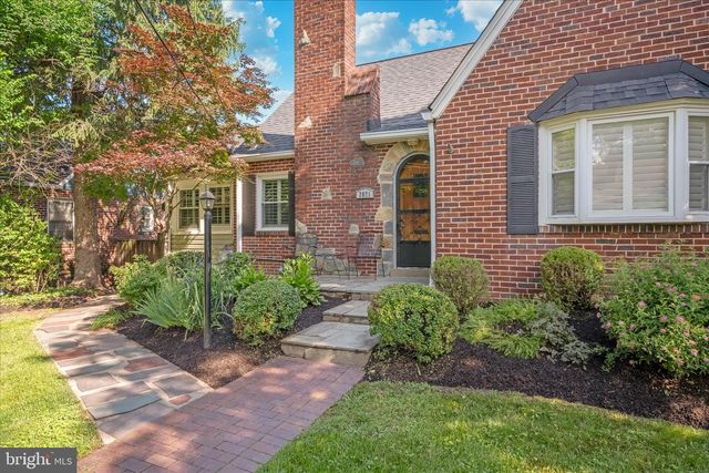 2021 LANSDOWNE WAY, Silver Spring, MD 20910
