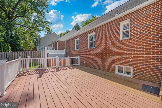 2021 LANSDOWNE WAY, Silver Spring, MD 20910