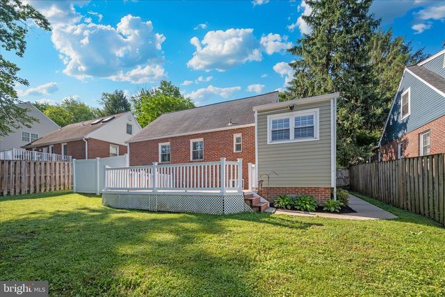 2021 LANSDOWNE WAY, Silver Spring, MD 20910