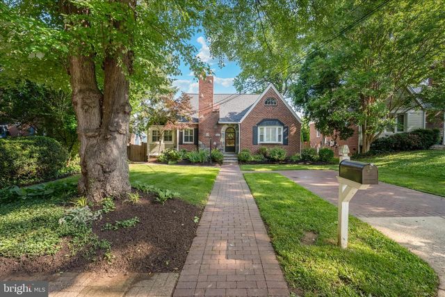 2021 LANSDOWNE WAY, Silver Spring, MD 20910