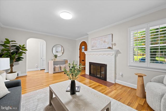 2021 LANSDOWNE WAY, Silver Spring, MD 20910