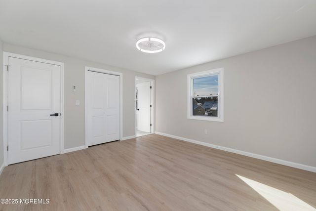 18 Bendix Lane, Willingboro, NJ 08046