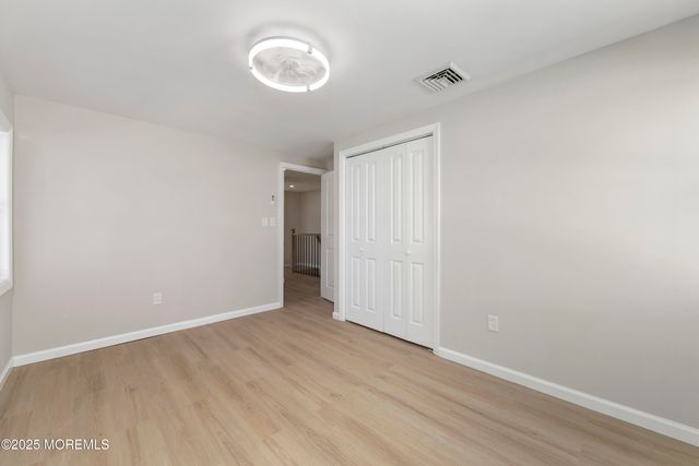 18 Bendix Lane, Willingboro, NJ 08046