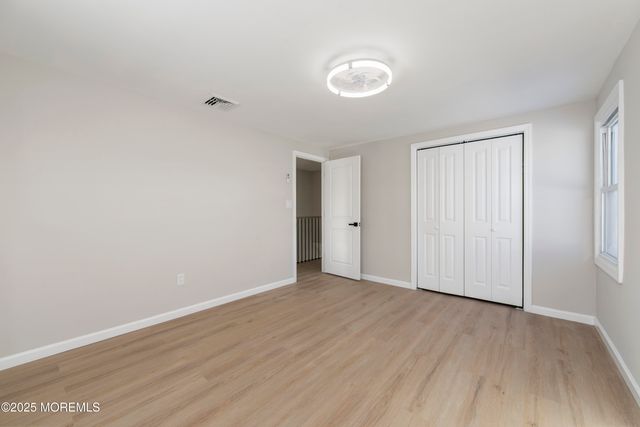 18 Bendix Lane, Willingboro, NJ 08046